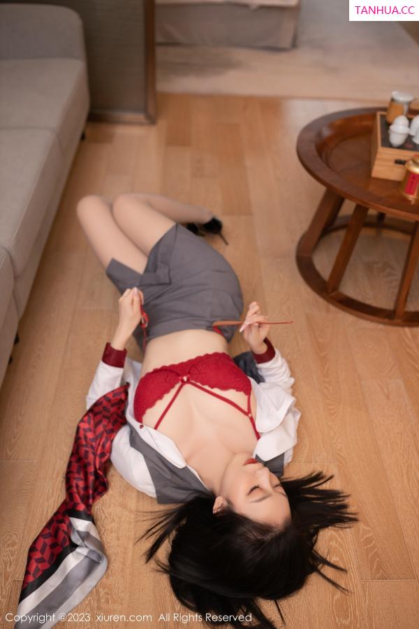 安然Maleah  [XiuRen]高清写真图 2023.01.17 No.6148 安然anran 制服美腿第41张图片